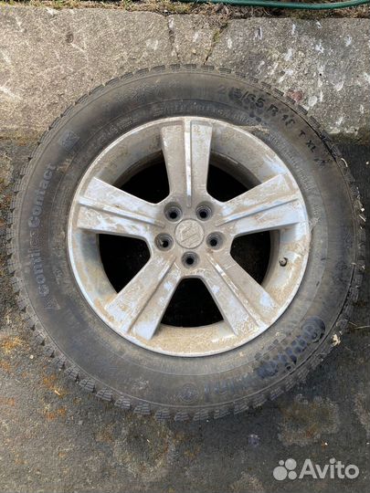 Continental ContiIceContact 4x4 215/65 R16