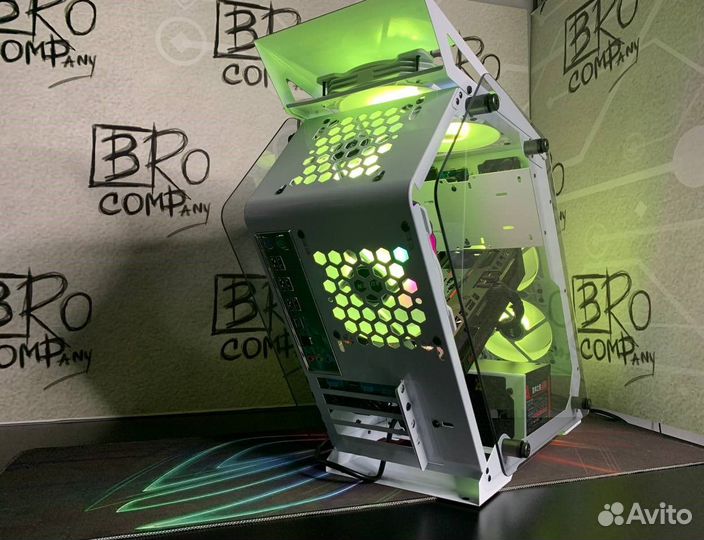 Компьютерный корпус-трансформер