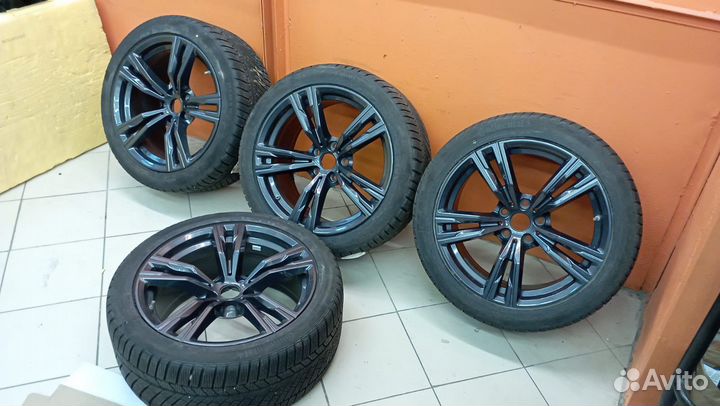 Зимние колеса R18 BMW G29 Z4 стиль М 798