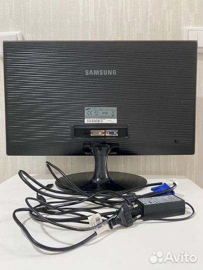 Монитор Samsung S23A300B