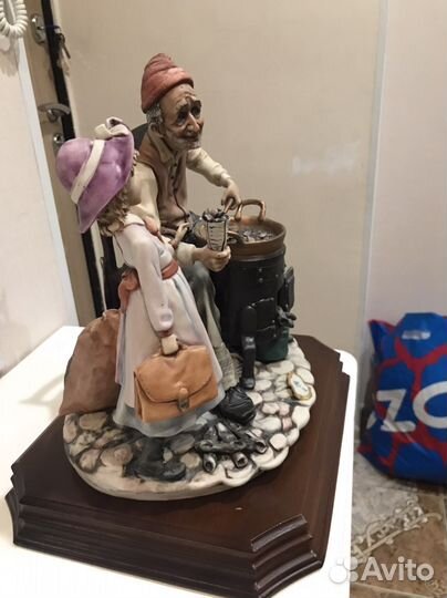 Статуэтка продавец каштанов Италия