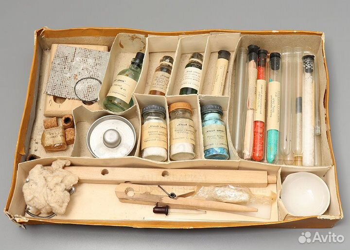 Советский набор «Юный химик», Черкассы, 1960 г