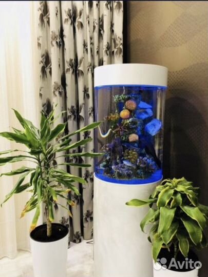 Аквариум с тумбой цилиндрический