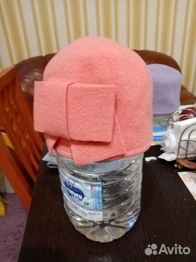 Шапочки женские в стиле 70