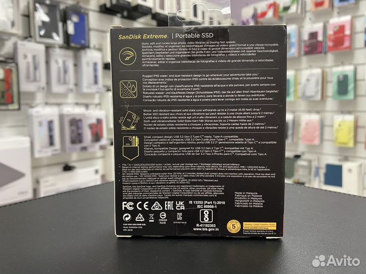 Портативный SSD SanDisk Extreme V2 2Tb новый