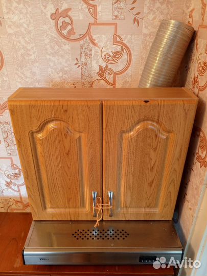 Вытяжка кухонного гарнитура