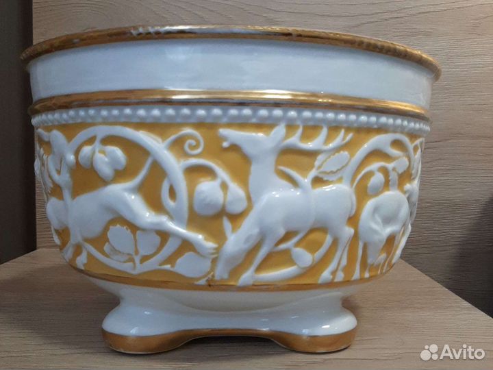 Фарфоровая фруктовница Хученройтер