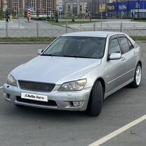 Lexus IS 2.0 AT, 2000, 300 000 км, с пробегом, цена 660 000 руб.