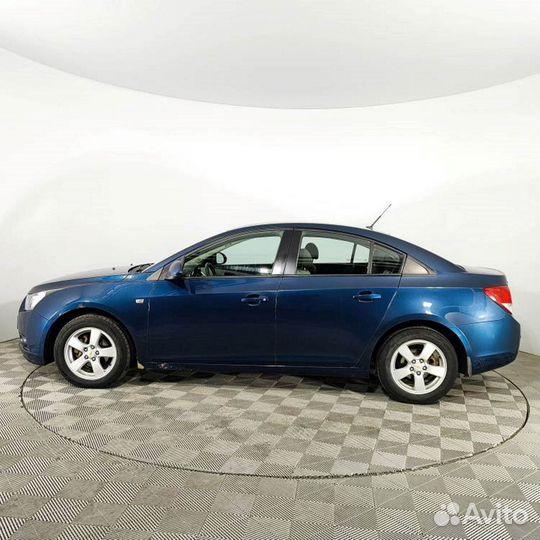 Chevrolet Cruze 1.8 AT, 2010, 220 000 км