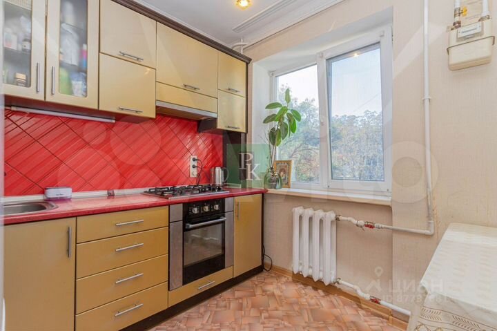 Доля в 3-к. квартире, 46,7 м², 4/5 эт.