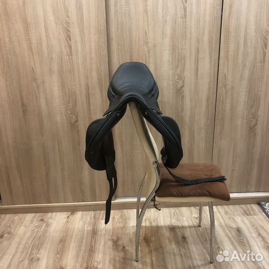 Седло монокрыло конкурное GMD