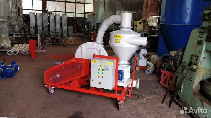 Ленточно-скребковый конвейер в наличии