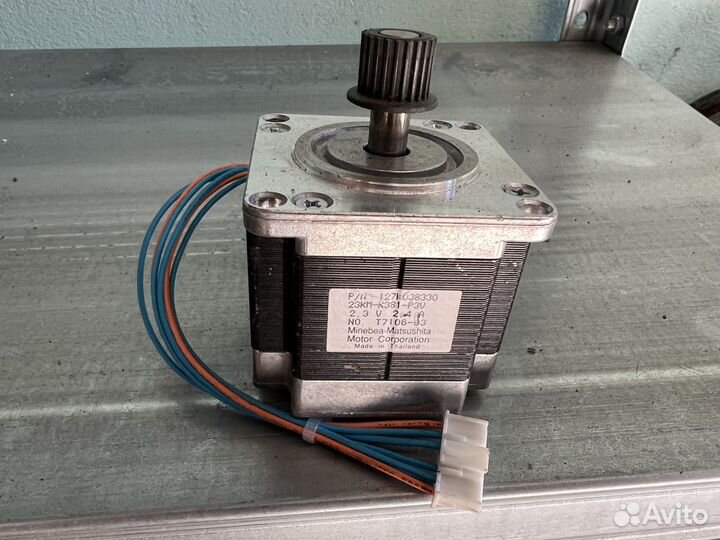 Шаговые двигатели