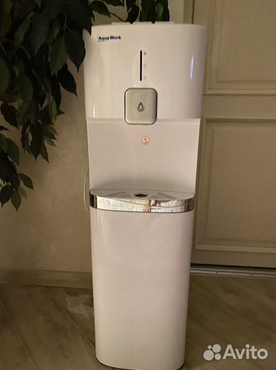 Кулер для воды