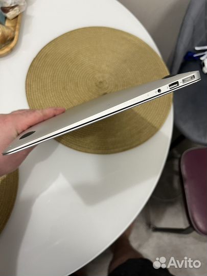 Apple MacBook air 13 2012