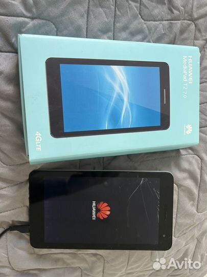 Планшет huawei mediapad t2 10 (разбит экран)