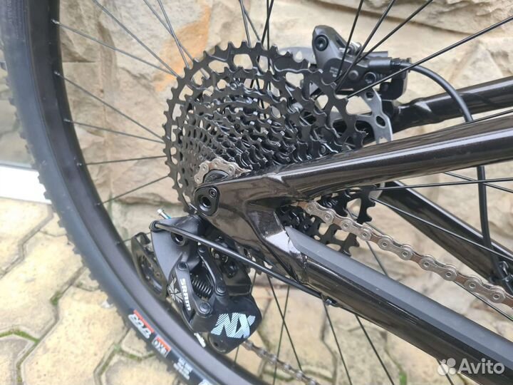 Новый карбоновый подвес BMC Speedfox 2023 (р.М)