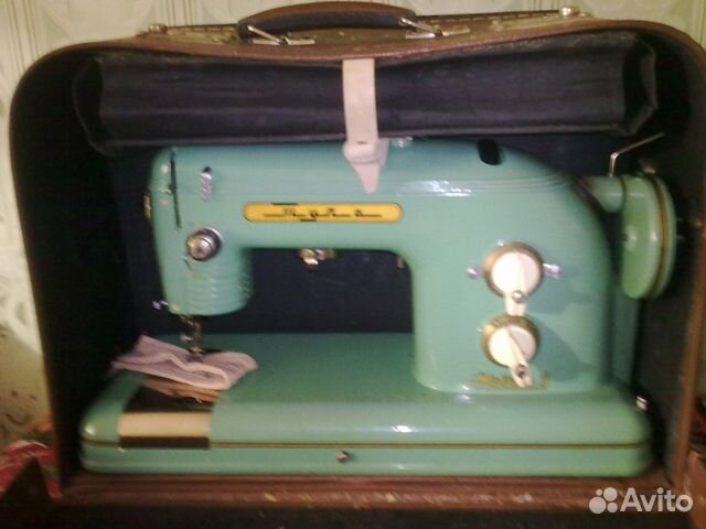 электрическая швейная машинка фирст. винтажная швейная машинка тула. авито воткинск швейная машинка тула. тульская швейная машинка. швейная машина тула 1960.