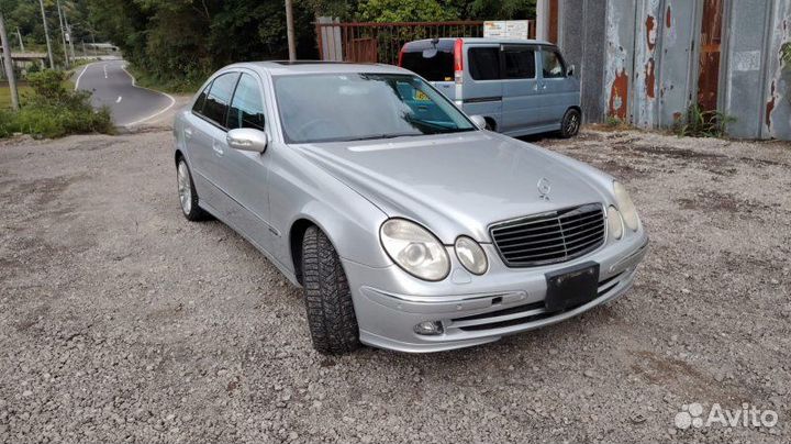 Авто на разбор Mercedes-Benz E-Class W211 272.964