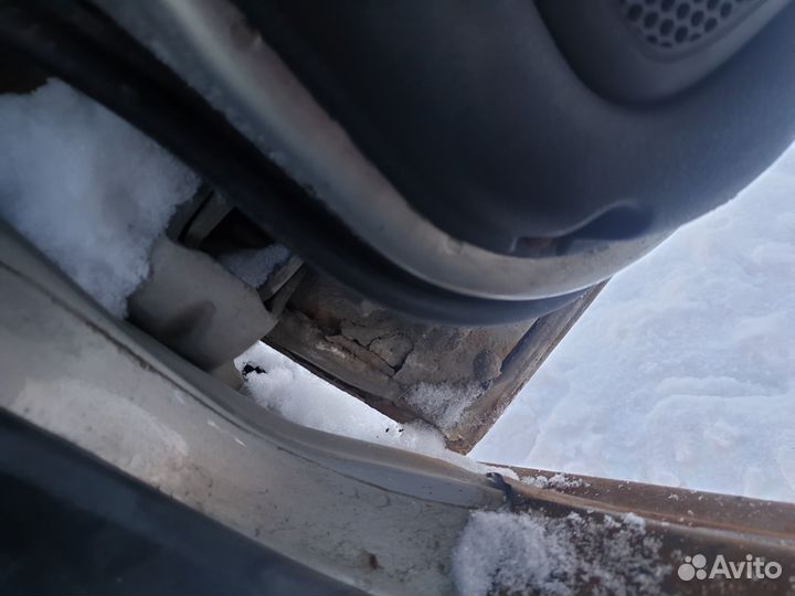 Дверь передняя правая chevrolet lanos