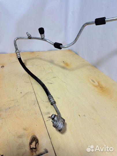 Трубка кондиционера VW Passat (B7) 2011