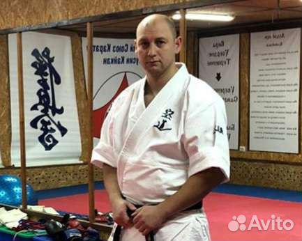 Тренер по смешанным единоборствам