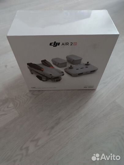 Квадрокоптер DJI Mavic Air 2S Combo