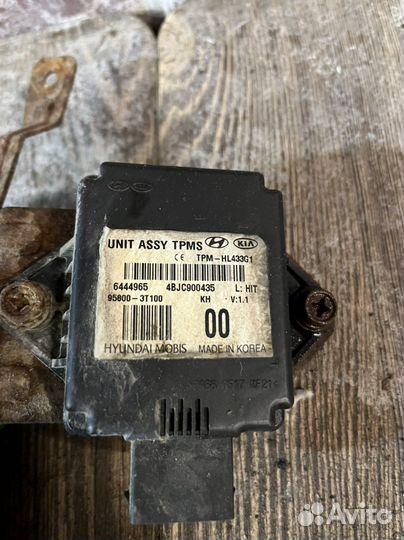 Блок контроля давления в шинах Kia quoris 3.8