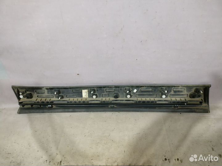 Ягуар E-Pace 2017- Молдинг двери передней правой