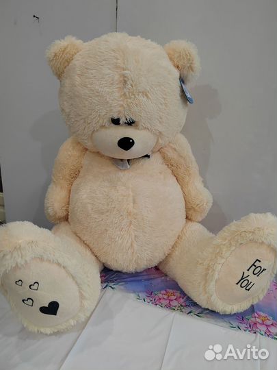 Плюшевый медведь и другие мягкие игрушки