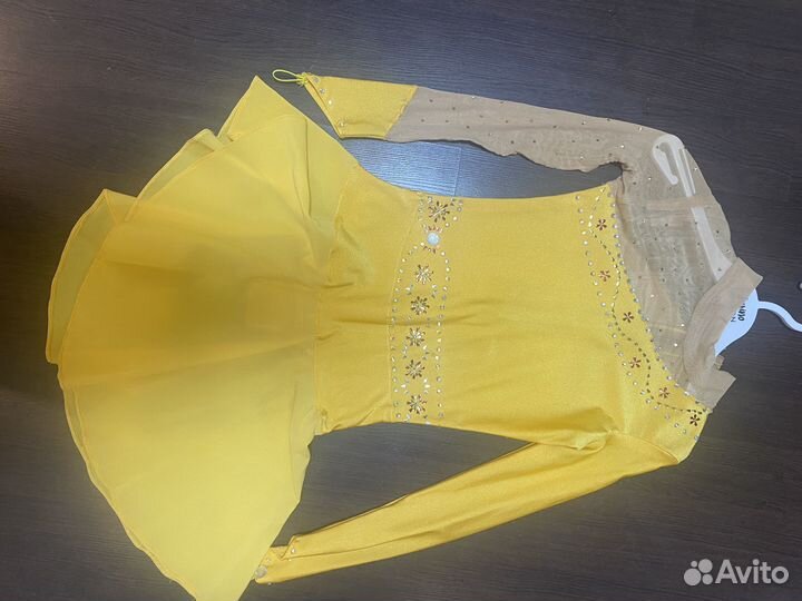 Костюм для фигурного катания 134