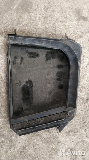 Стекло кузовное глухое заднее правое Mazda 6 GH