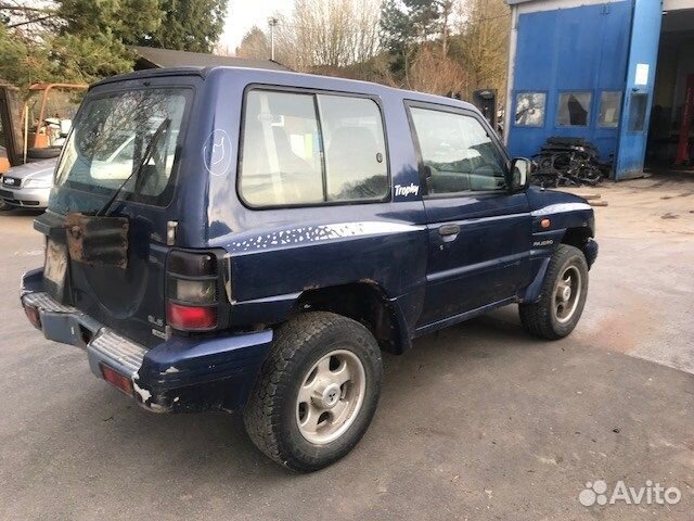 Разбор на запчасти Mitsubishi Pajero