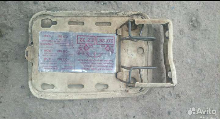 Лючок бензобака Мерседес W123