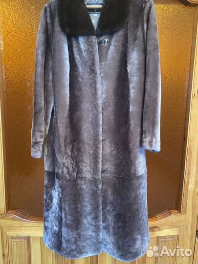 Шуба мутоновая с норковым воротником 56