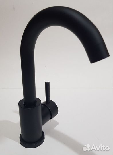 Смеситель для раковины в ванной