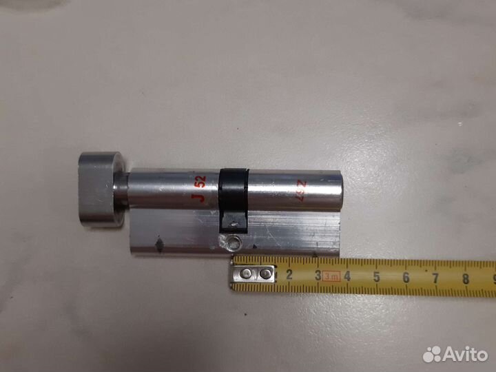 Личинка для замка с вертушкой