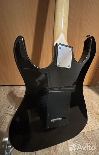 Электрогитара ibanez