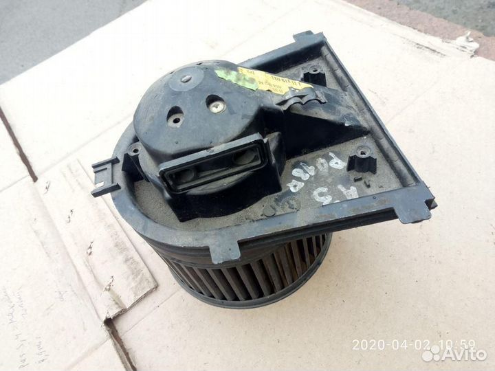 Моторчик печки Audi A3/S3