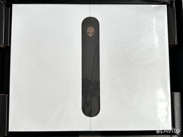 Ноутбук Dell Alienware 16 Core i9/32GB/RTX4080/1TB