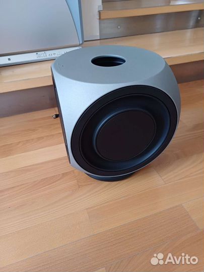 Сабвуфер Bang & Olufsen BeoLab 2