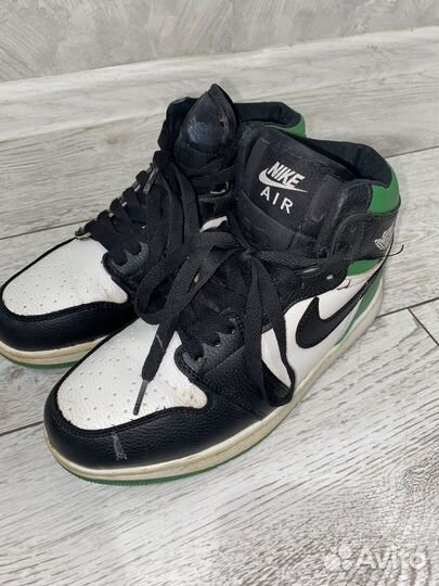 Кроссовки nike джордан женские