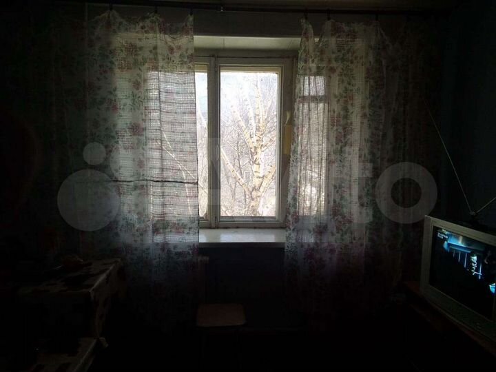 Комната 13 м² в 1-к., 4/5 эт.