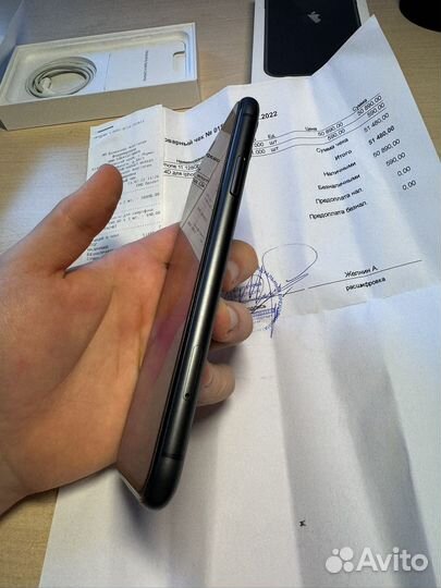 iPhone 11, 128 ГБ