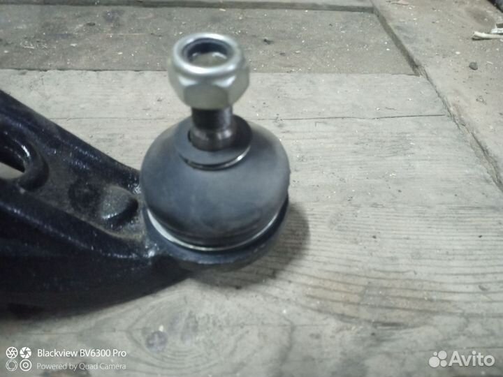 Комплект рычагов задних верхних Suzuki Grand Vita