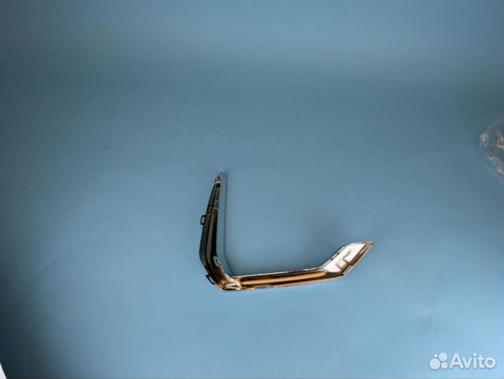 Молдинг бампера передний левый Geely Monjaro KX11