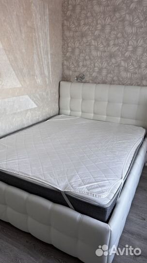 Кровать двухспальная 160x200 boss