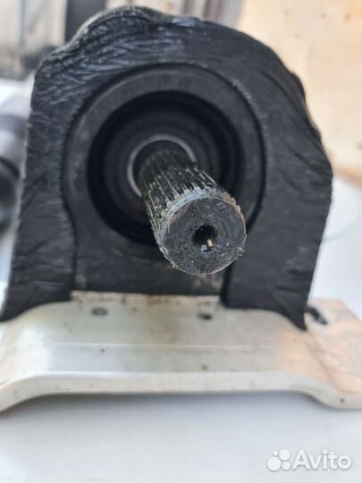 Подвесной подшипник Mercedes W222