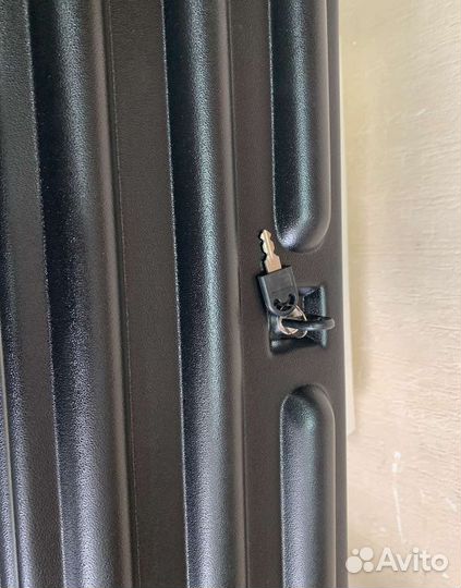 Ящик в кузов пикапа