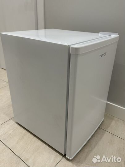 Минихолодильник новый